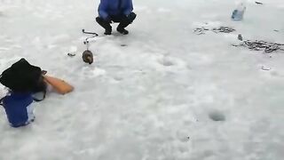 Корсаков, Сахалин: корюшка на льду и подготовка зимнего дня