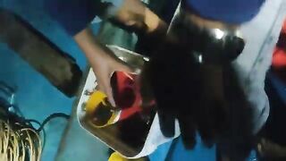 Ночная ловля с лодки на оснастку с пером у Виньхи