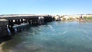Бугазская коса, Анапа: дельфины у берега и отдельная рыбалка