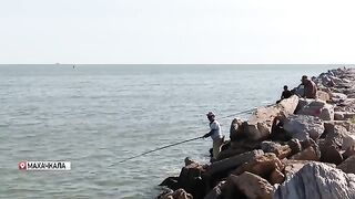 Махачкала: рыболовные соревнования и спокойный день с проводником
