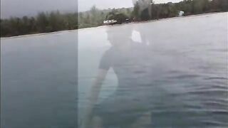 Морской выход у Байтхома на Фукуоке под дождем