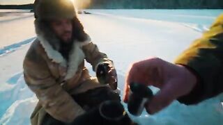 Первое знакомство с зимней рыбалкой в Архангельской области