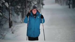Первое знакомство с зимней рыбалкой в Архангельской области