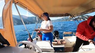 Утренний выход в бухте Амос и жареная рыба на лодке в Турции
