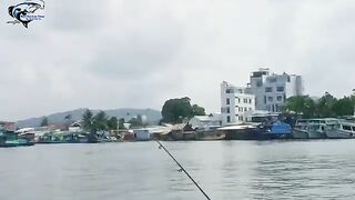 Зыонгдонг на Фукуоке: морская рыбалка и подготовка утренней лодки