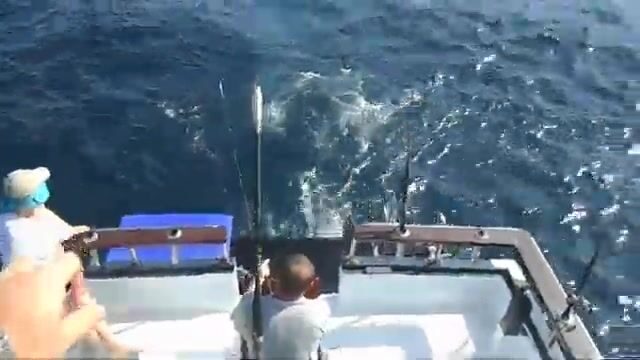 Троллинг у Пхукета: короткий эпизод морской рыбалки на тунца