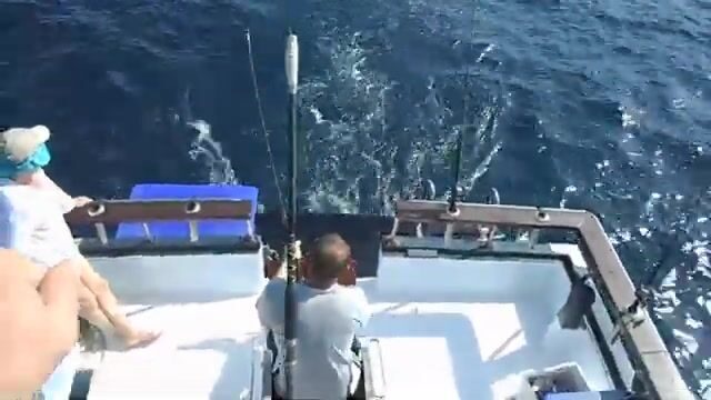 Троллинг у Пхукета: короткий эпизод морской рыбалки на тунца