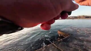 Сибас на первом забросе у скал Синопа
