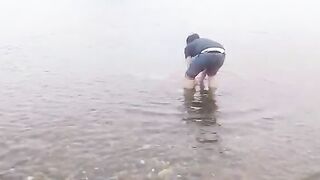 Заброс сети у берега Гюмюшлюка на полуострове Бодрум
