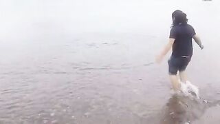 Заброс сети у берега Гюмюшлюка на полуострове Бодрум