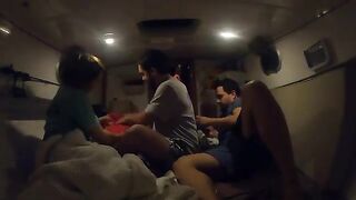 Семейная компания на рыбалке у Ялыкавака
