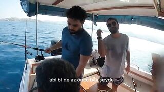 Семейная компания на рыбалке у Ялыкавака