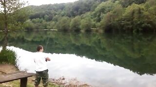Два крупных карпа за два часа на Барановском озере в Сочи