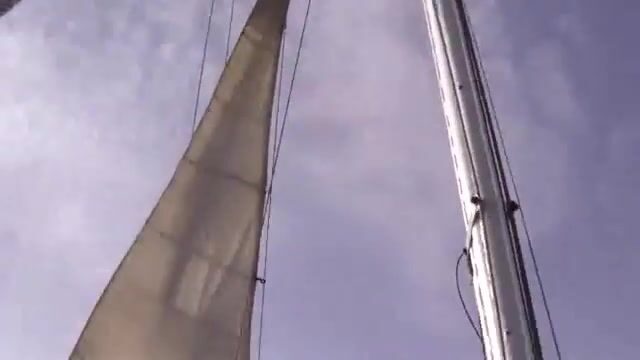 Осенний выход на яхте у Феодосии: разговоры на борту, мидии и отдых в море