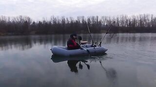 Австрия: холодный декабрьский день на лодке в поисках щуки