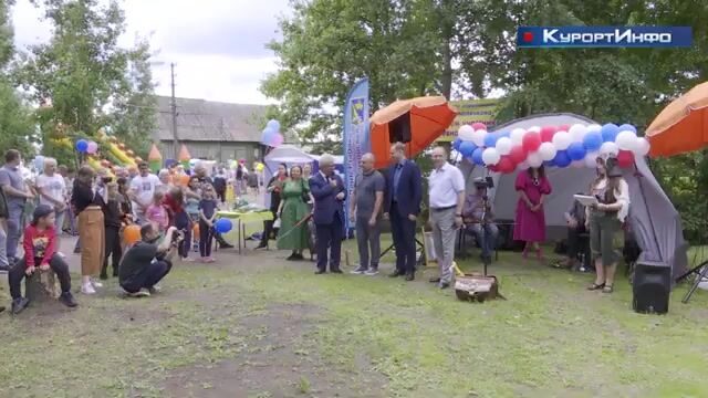День рыбака в Смолячково под Петербургом: соревнование на пруду и праздник местной ухи