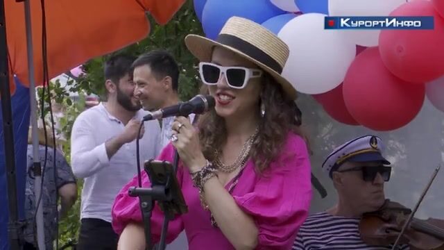 День рыбака в Смолячково под Петербургом: соревнование на пруду и праздник местной ухи