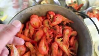 Сахалин: морепродукты у Корсакова, озеро Буссе и обед у воды