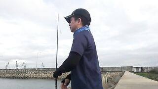 Два луциана и перечный суп после рыбалки в Экваториальной Гвинее