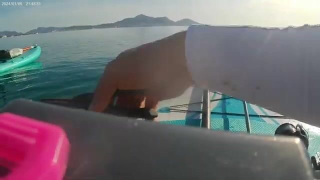 Ранний спиннинг с сапборда у Майорки: поклевка и вываживание у доски