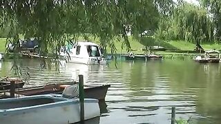 Два дня на лодке среди зарослей озера Тиса: караси и лещи