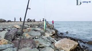 Спиннинг на камнях у Туихоа: выходим за морским хищником