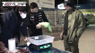 Ловля кальмара у Ольбии: как прошла встреча на пляже Салине