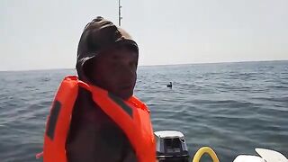 Август у острова Русский: камбала и минтай с надувной лодки