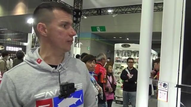 Рыболовная выставка в Осаке 2020: тонущий шнур Sunline, приманки и удилища для кальмара