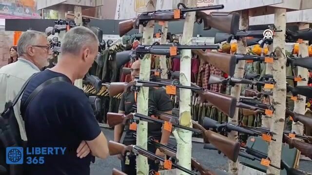 Выставка охоты и рыбалки в Нови-Саде: снасти, снаряжение и разговор об охране природы Сербии