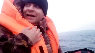 Первый выход на лодке ПВХ к острову Русский: рыбалка во Владивостоке