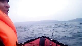 Первый выход на лодке ПВХ к острову Русский: рыбалка во Владивостоке