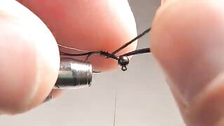 Горный ручей в Румынии: мелкие нимфы и форель на течении