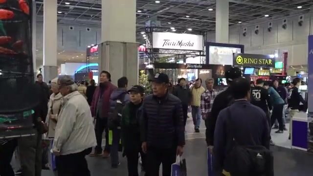 Рыболовная выставка в Осаке 2017: компактные спиннинги Tict и морские приманки для поездок