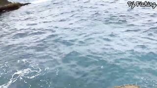 На скалах Нёнли у Куинёна: морская рыбалка и обрывы поводка