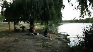 Семья, друзья и ночная рыбалка на озере Нана