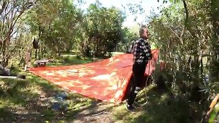 Жареная рыба, друзья и ливень на берегу в Уругвае