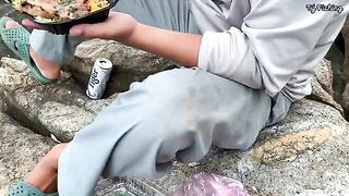 Нёнли у Куинёна: на рыбалку к скалам и обед на берегу