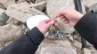 Русский остров: первая рыбалка под мостом и три скумбрии на пилькер