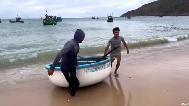 Куинён и деревня Нёнхай: зеленые водоросли на берегу и морская рыба на рынке Дам