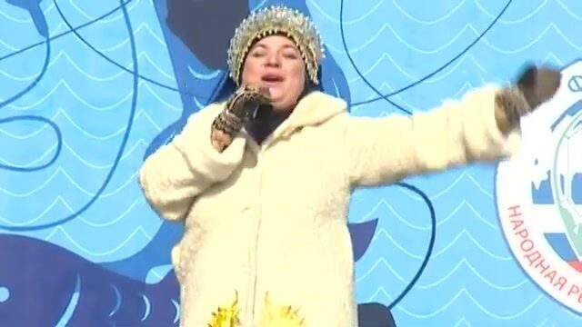 Народная рыбалка на Русском острове: лунки, морская звезда и уха на морозе