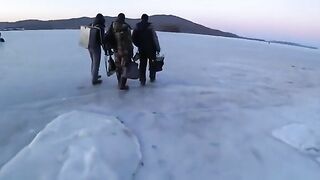 Кочегарка на Русском острове: лунки, палатка и первая навага
