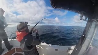 Пять тунцов после поломки управления: насыщенный день в Южном океане