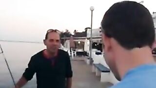 Пять часов ожидания у берега Мапуту: вечерняя рыбалка с друзьями