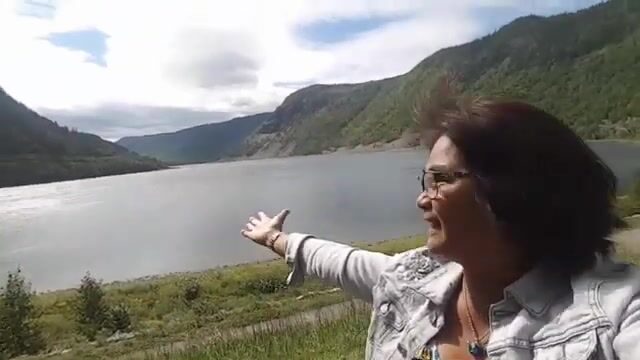 Рыбалка у озера Ланс-Плёрёз в Гаспези: сильный ветер и отдых на берегу Квебека
