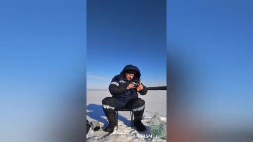 Зимняя рыбалка на Онежском озере без поклевок: перебор блесен и мормышек в солнечный день