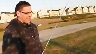 Рыбалка у городской воды в Осаке: спиннинг и возвращение рыбы