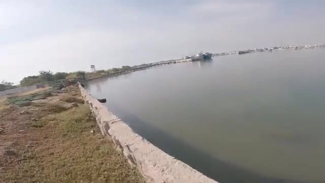 Бычки у моста Ниньчу: береговая рыбалка в спокойной бухте