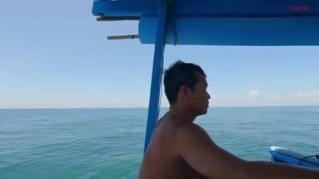 Ночной выход из Лонгхая: как рыбаки ищут косяк под водой и ставят сеть