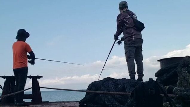 Рыбалка с друзьями в Экваториальной Гвинее: береговые забросы, барракуда и неспешный отдых